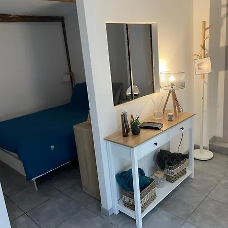 Joli Quartier Historique Apartment